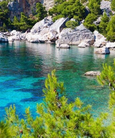 Sailing and Croatian language school minimum age 13 +